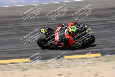 media/Apr-05-2024-Apex Assassins-CVMA Friday Practice (Fri) [[ee2ef04f2b]]/3-Racer 2/Session 3 (Bowl Speed Pans)/